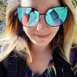 Meet your Posher, Kaitlin